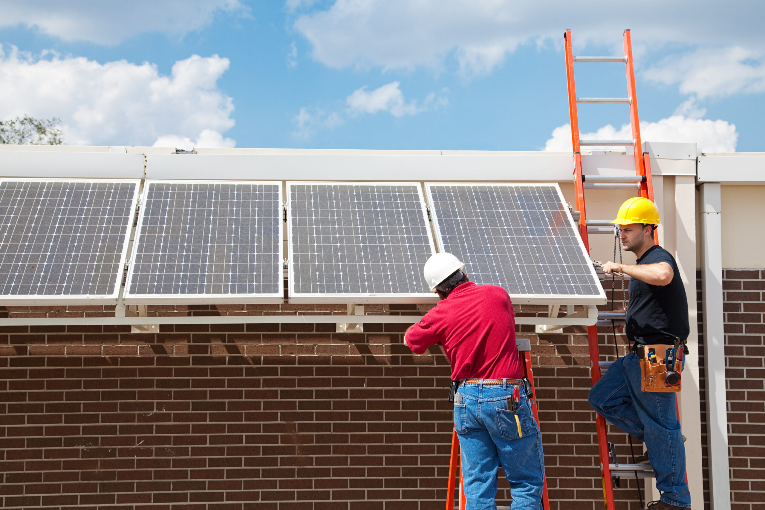 Topics & Knowledge green jobs solar power